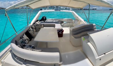 Yate en renta Cancun