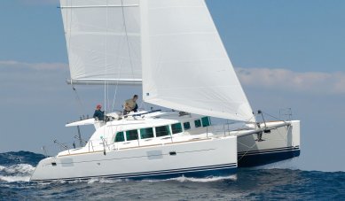 Alquilar catamarán en Cancún