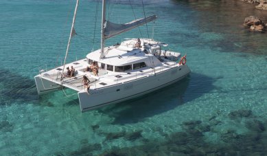 Alquilar catamarán en Cancún