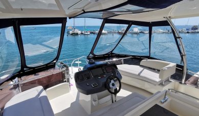 Alquilar catamarán en Cancún