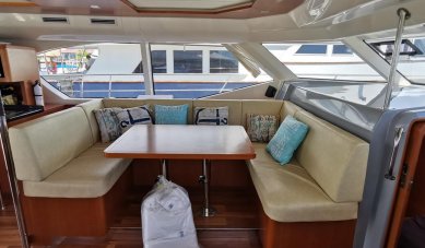 Alquilar catamarán en Cancún