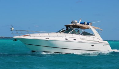 Yates en Cancun renta