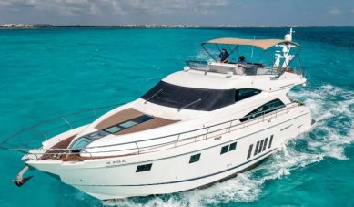 Renta yate en Cancun