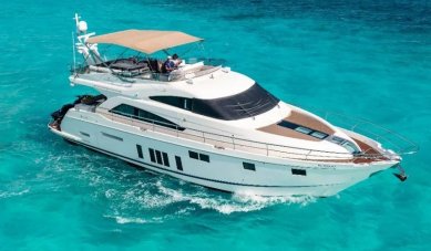 Renta yate en Cancun